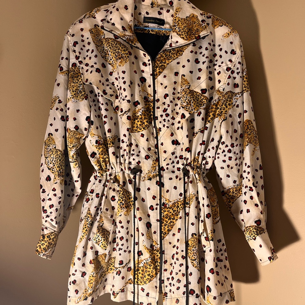 Vintage Leopard Print Bomber Jacket from the 80s